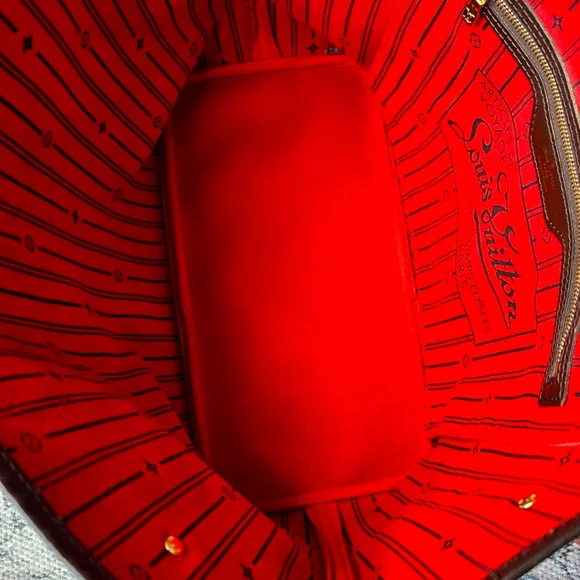 Louis Vuitton Damier Ebene Neverfull MM - Picture 4 of 6